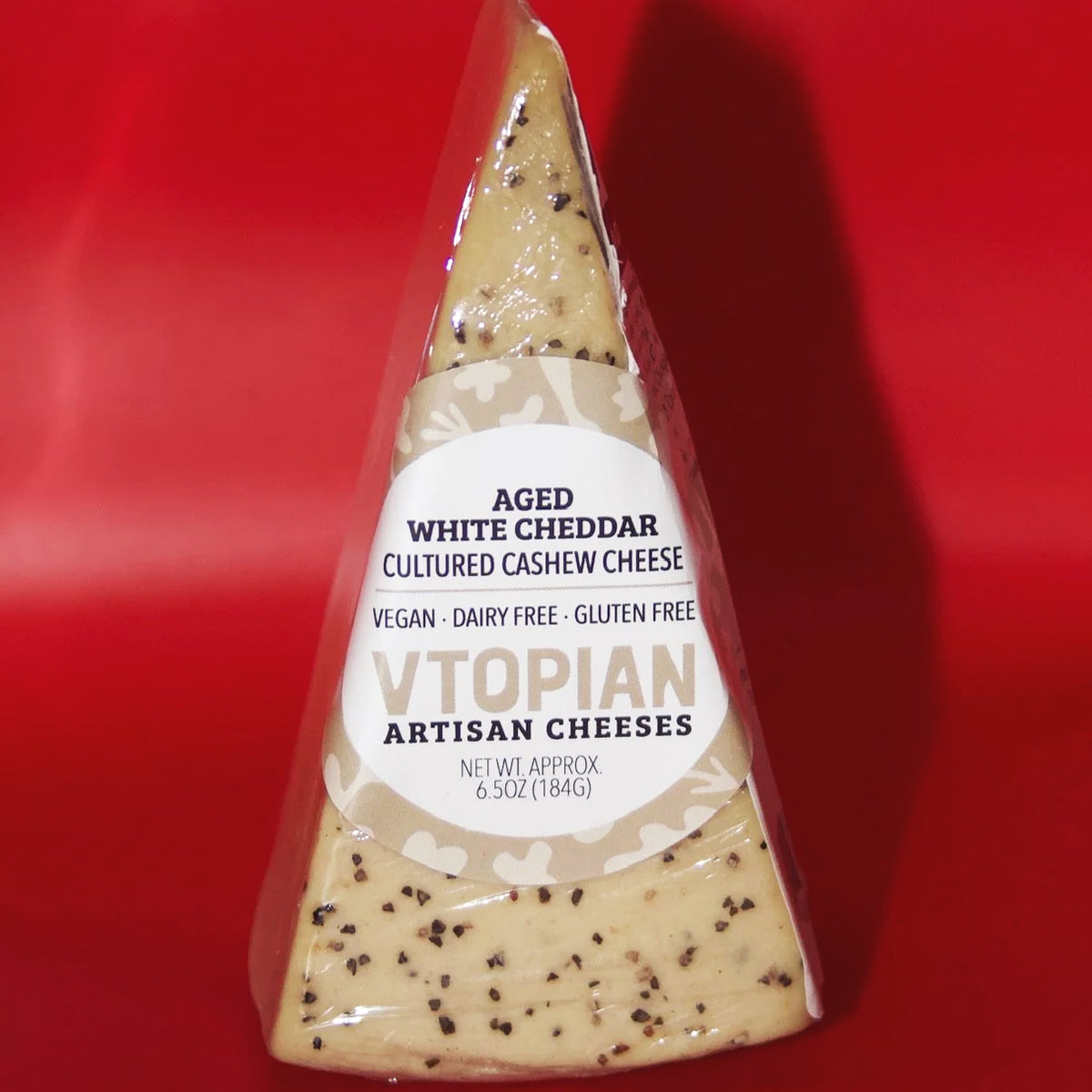 Vtopian - Aged White Cheddar 6oz